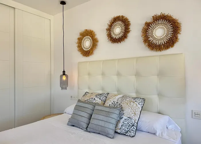 Oasis Ii Center With Mountain Views - Eaw Homes ماربيا
