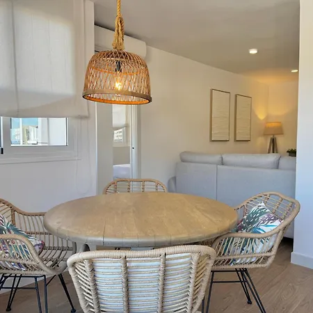 Oasis Ii Center With Mountain Views - Eaw Homes *