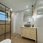 Oasis Ii Center With Mountain Views - Eaw Homes Apartamento *