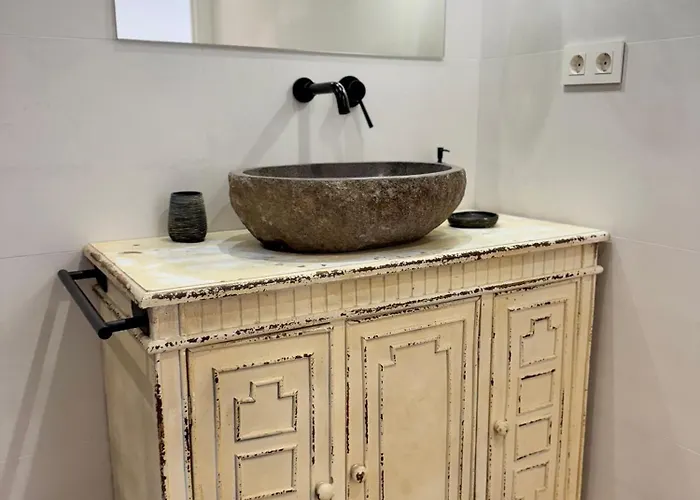 Oasis Ii Center With Mountain Views - Eaw Homes Апартаменти